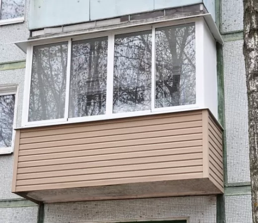 Отделка балкона ПВХ вагонкой в Зеленограде