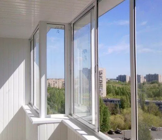 Холодное алюминиевое остекление на сложный балкон в Зеленограде