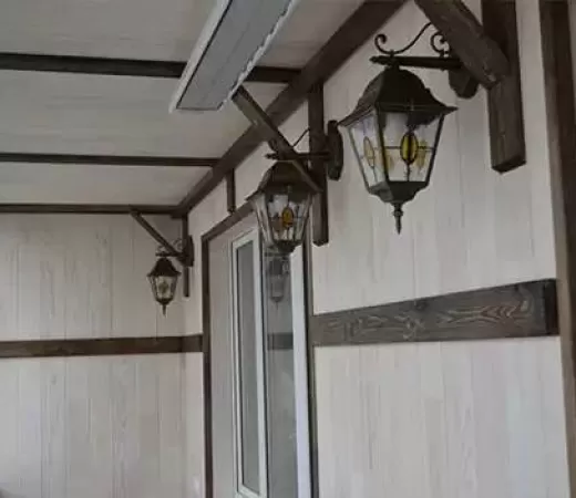Установка настенных светильников на балкон в Зеленограде